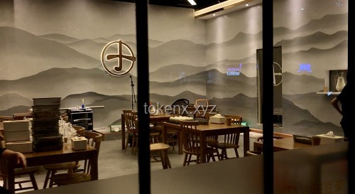 我在马来西亚做餐饮，亏了一套房：深度分析与行业透视